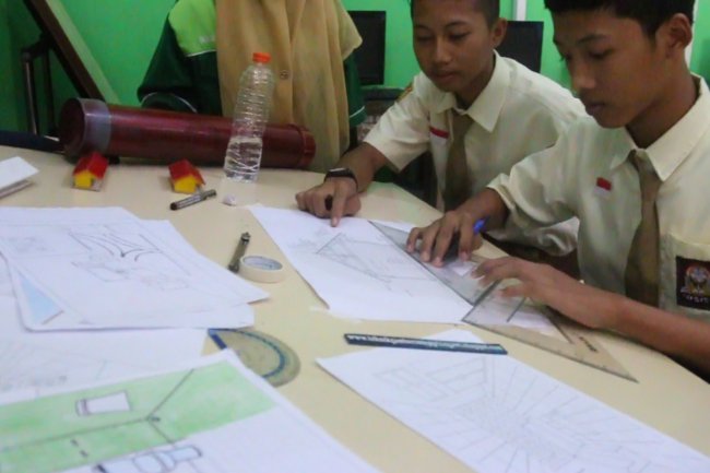 DESAIN PEMODELAN DAN INFORMASI BANGUNAN
