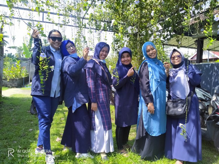 Pisah Kenang Guru Purna Tugas & Mutasi  SMK N 6 Mataram
