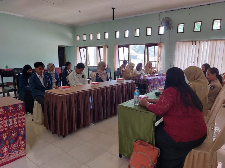 7 MAHASISWA UNRAM TERJUN LANGSUNG KE SMK NEGERI 6 MATARAM DALAM PROGRAM PLP