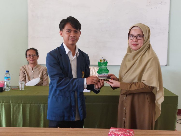 7 MAHASISWA UNRAM TERJUN LANGSUNG KE SMK NEGERI 6 MATARAM DALAM PROGRAM PLP