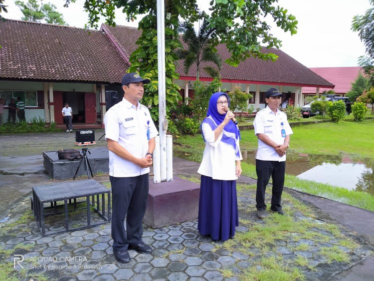 SMKN 6 Mataram Berjumlah 200 Pelajar  GEMA WAR ON DRUGS Menyanyikan Mars BNN dalam Rangka Memecahkan Rekor MURI