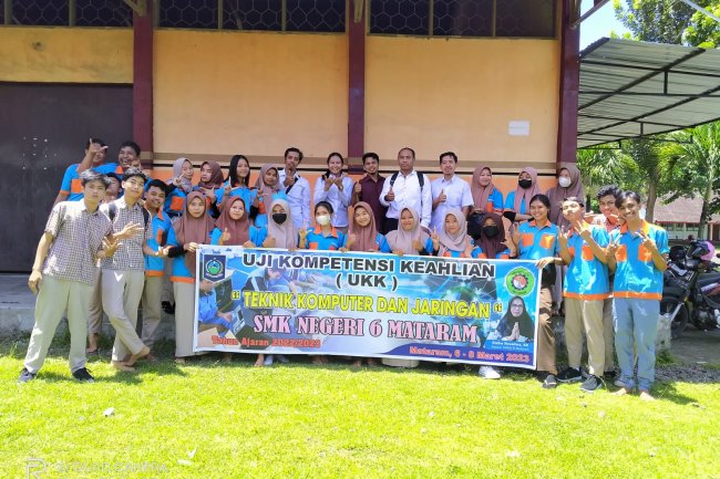 SMK NEGERI 6 MATARAM MELAKSANKAN UJI KOMPETENSI KEAHLIAN(UKK) TAHUN AJARAN 2023