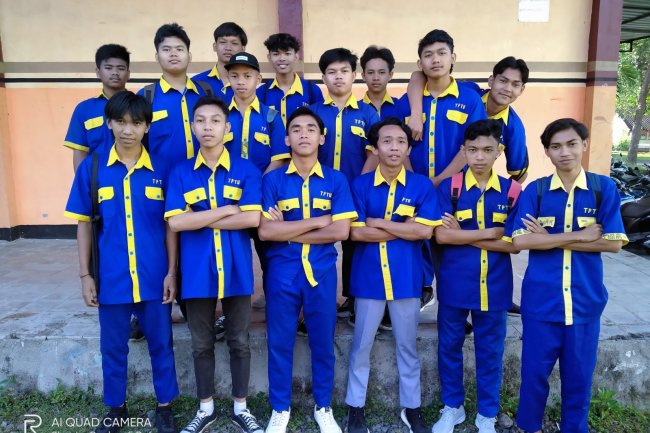 PELEPASAN SISWA-SISWI PESERTA PRAKTIK KERJA LAPANGAN (PKL)