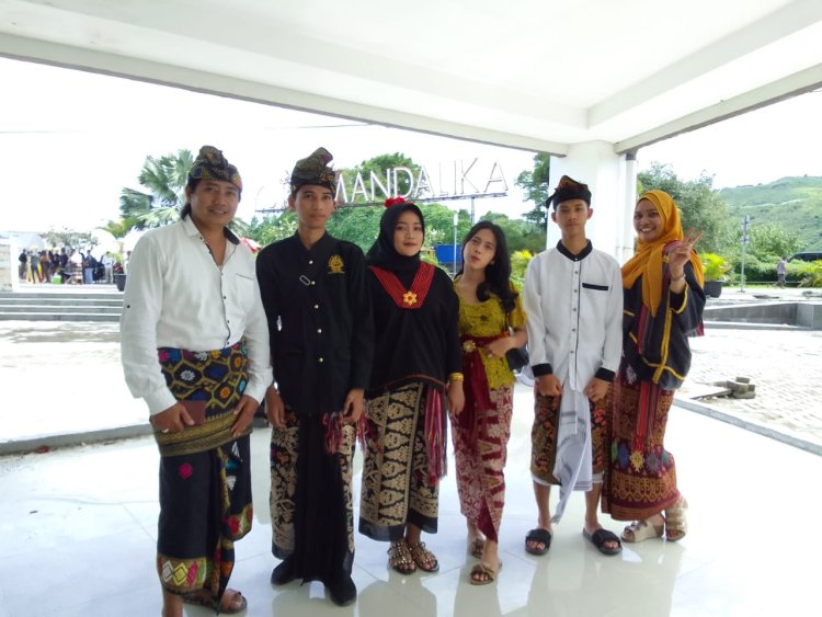 KARNAVAL BUDAYA MANDALIKA 2023
