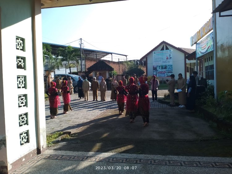 REKRUTMEN PT. KOMATSU GROUP INDONESIA SMK NEGERI  6 MATARAM
