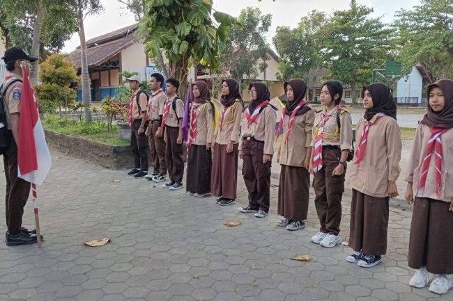Perkemahan Sabtu Minggu (PERSAMI) Meriahkan Angkatan Ke-VI Pramuka SMKN 6 Mataram