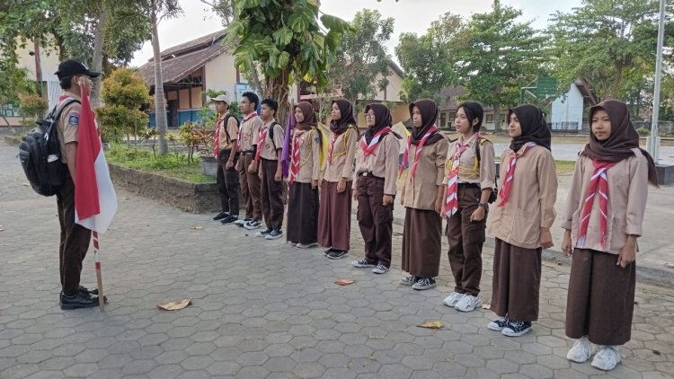 Perkemahan Sabtu Minggu (PERSAMI) Meriahkan Angkatan Ke-VI Pramuka SMKN 6 Mataram