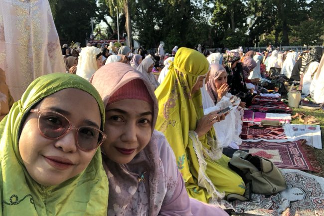 SMK Negeri 6 Mataram mengikuti Shalat Istisqa' Bersama Jajaran Pemerintah Provinsi NTB