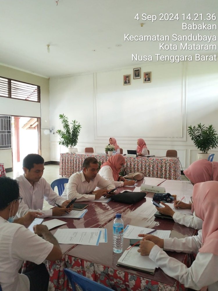 Workshop Peningkatan Kapabilitas GTK di SMKN 6 Mataram